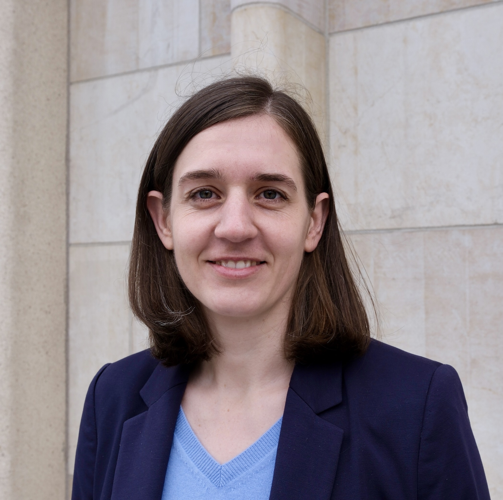 Prof. Dr. iur. Christiane von Bary