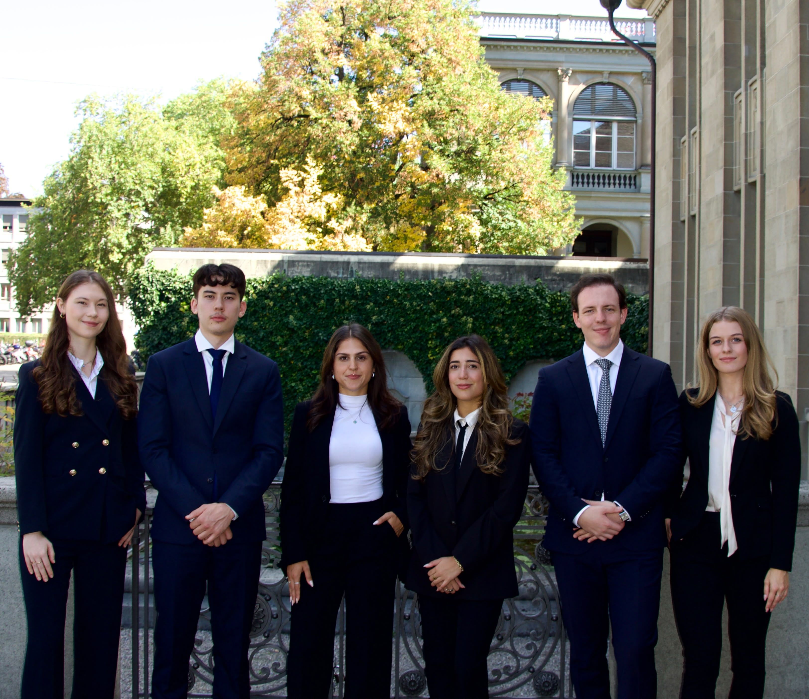 Foto Teammitlieder Willem C. Vis Moot 2026-2027